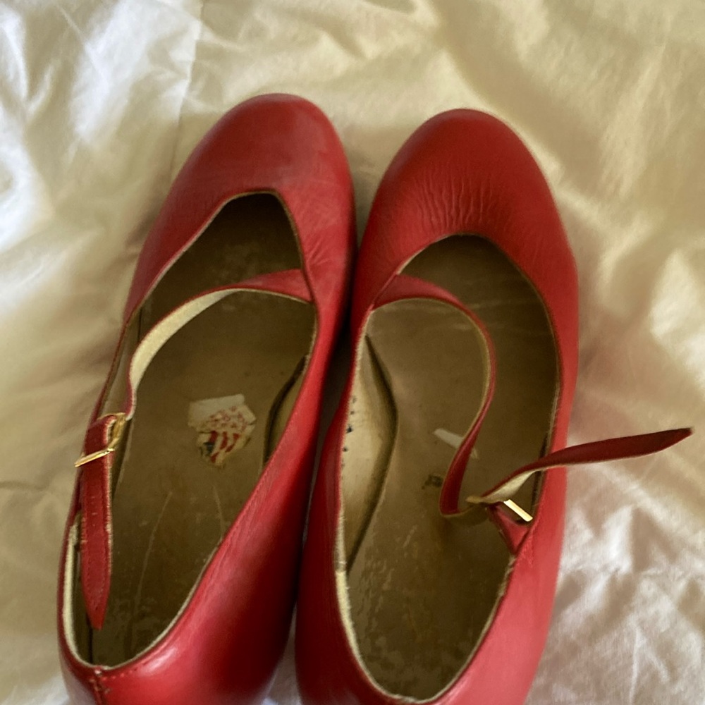 Dance/Character Shoes Red Leather Size 8